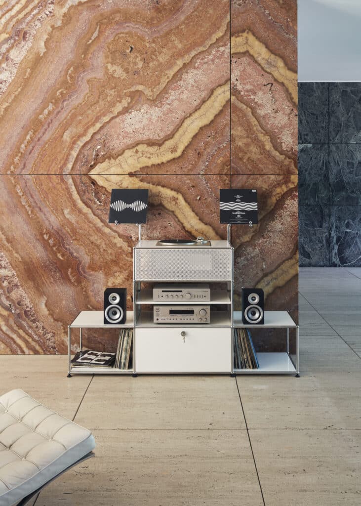 USM Haller Listening System